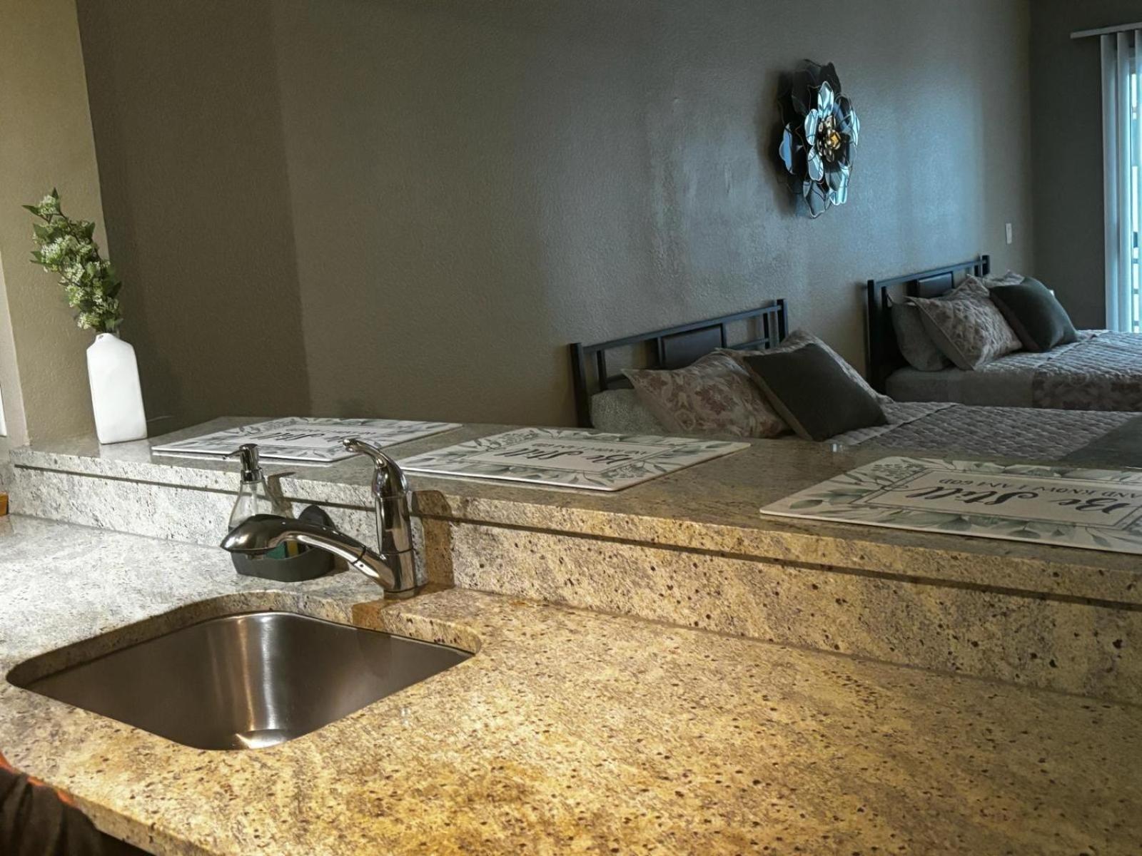 Sweet Studios Universal Loft Free Parking And Wifi Лос-Анджелес Екстер'єр фото